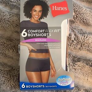 Hanes Flexfit boy shorts